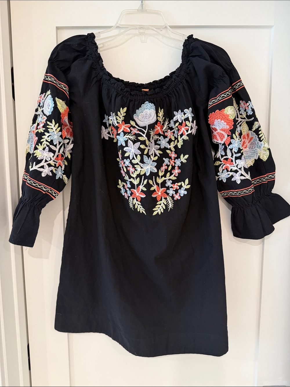 NWT Free People Fleur Du Jour Embroidered Off-The-Shoulder Mini Dress Black M
